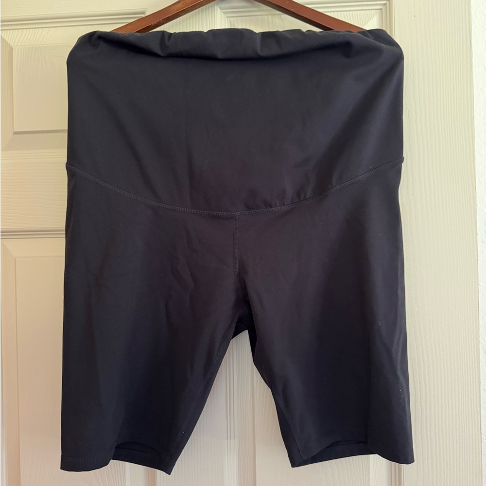 H&M Women's Black Maternity Bike Shorts